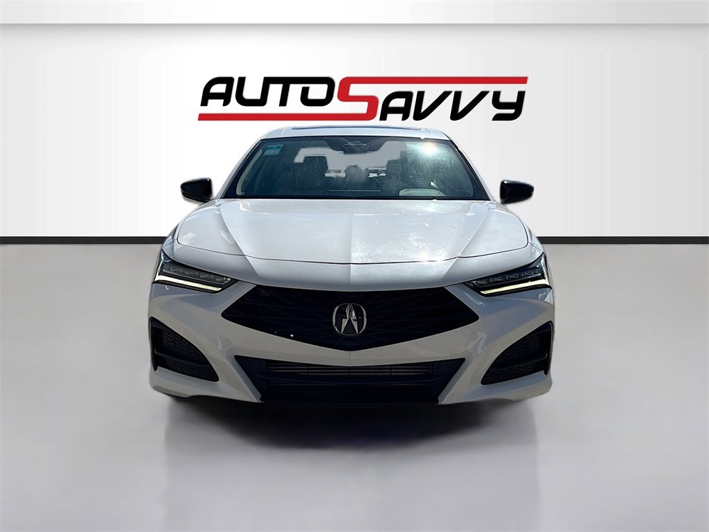 Used 2024 Acura TLX w/ Technology Package image 2