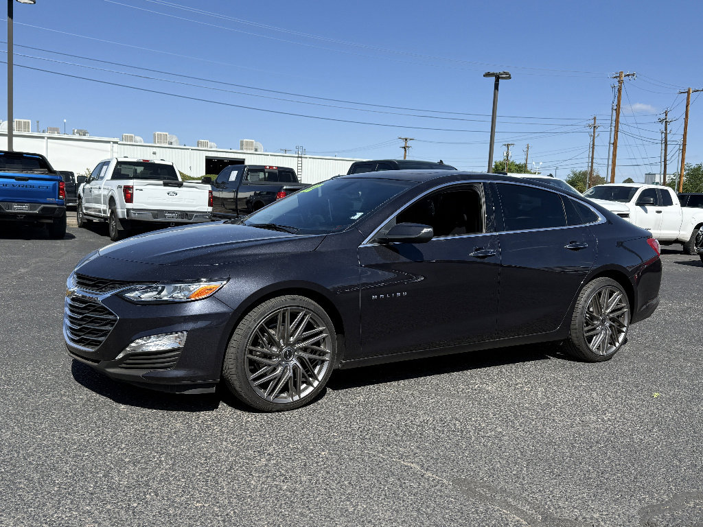 Used 2022 Chevrolet Malibu Premier FWD image 9