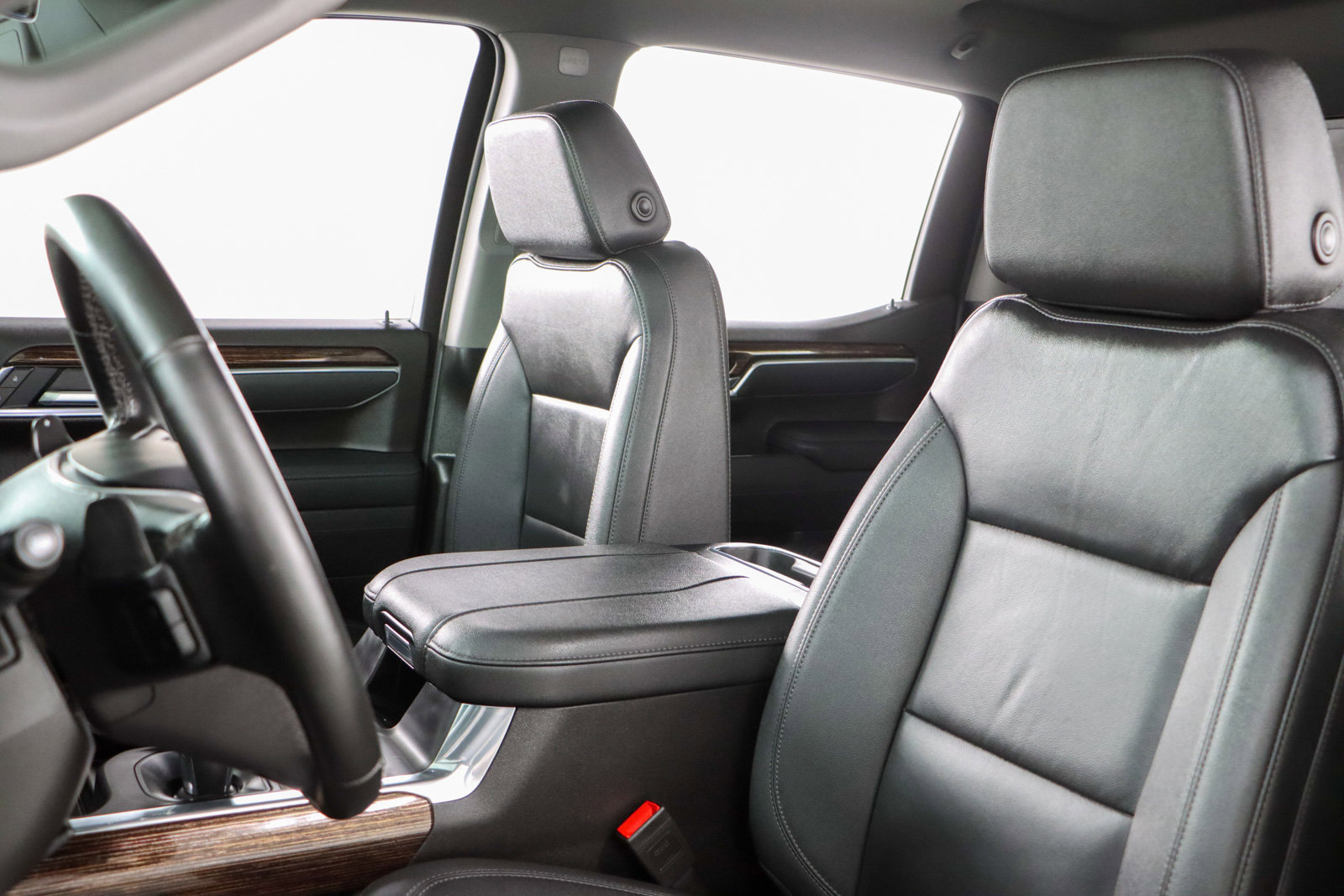 Used 2025 GMC Sierra 1500 Elevation w/ Elevation Premium Package image 26