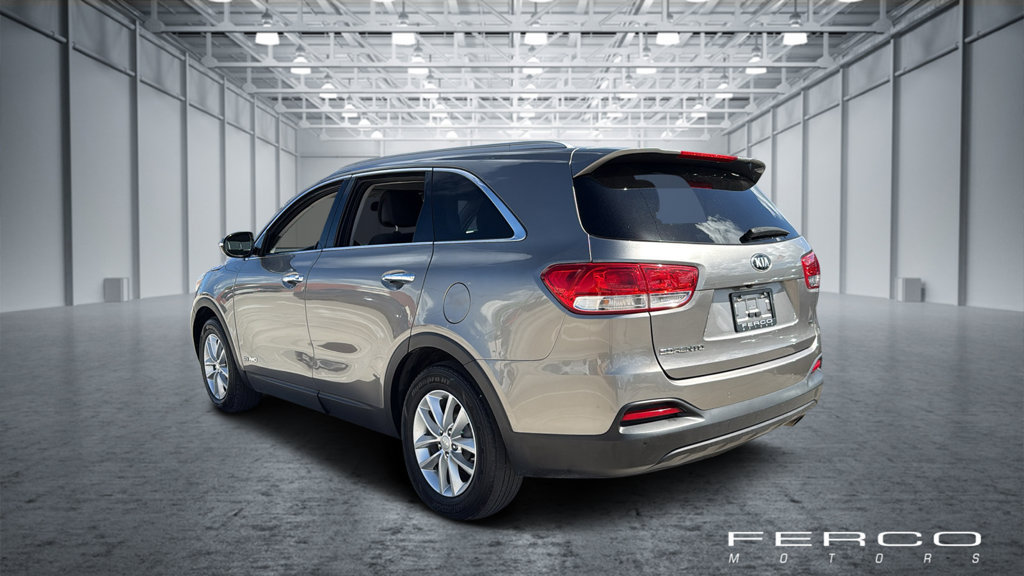 Used 2016 Kia Sorento LX w/ LX Convenience Package AWD/4WD image 3