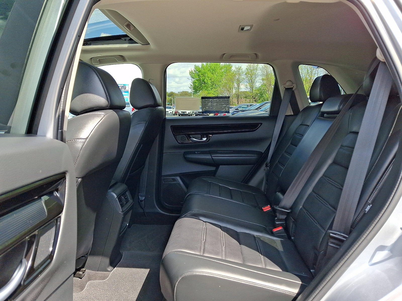 Used 2024 Honda CR-V EX-L image 10