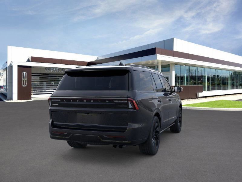 New 2026 Lincoln Navigator Reserve w/ Jet Appearance Package image 38