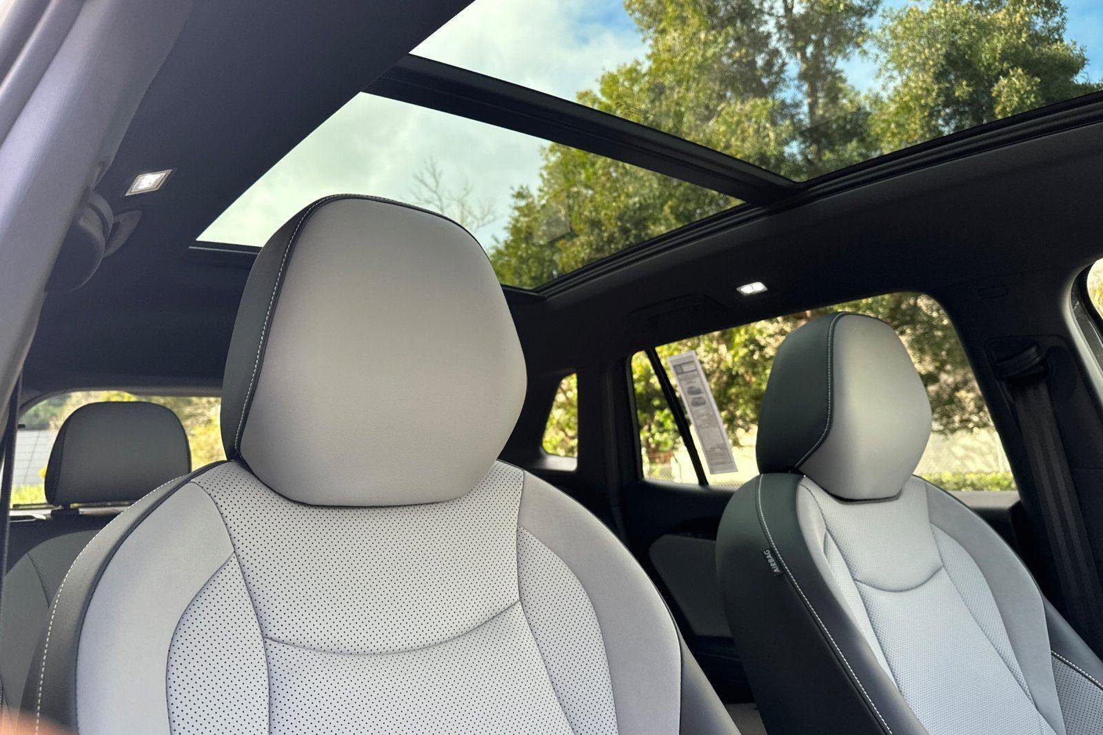 New 2026 Volkswagen Tiguan SE R-Line image 16