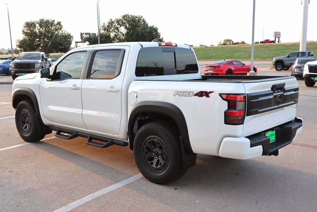 New 2026 Nissan Frontier PRO-4X w/ Pro-4x Convenience Package image 8