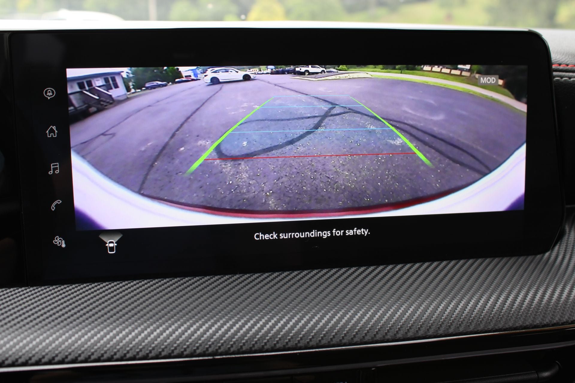 Used 2025 Nissan Kicks SR FWD image 37