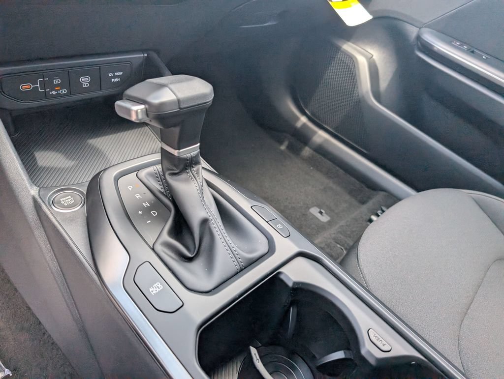 New 2026 Kia K4 FWD image 19