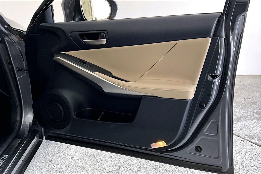 Used 2019 Lexus IS 300 F Sport w/ F Sport Package image 22