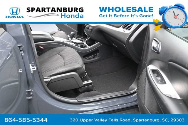 Used 2018 Dodge Journey SXT FWD image 19