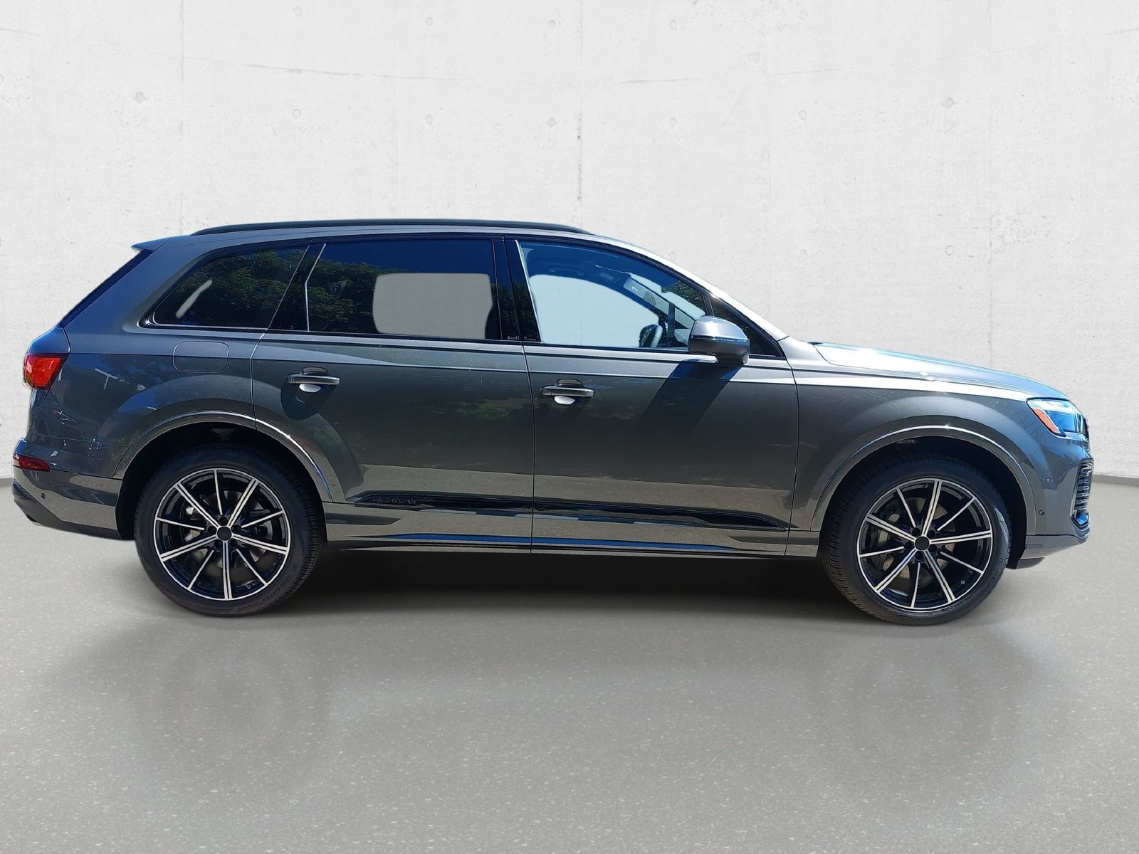 New 2026 Audi Q7 2.0T Premium Plus AWD/4WD image 4