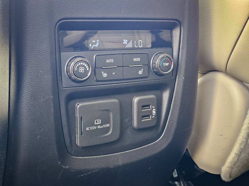 Used 2020 Buick Enclave Premium w/ Sun and Sites Package AWD/4WD image 35