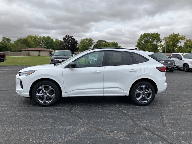 Used 2023 Ford Escape ST-Line w/ Tech Pack #1 image 2