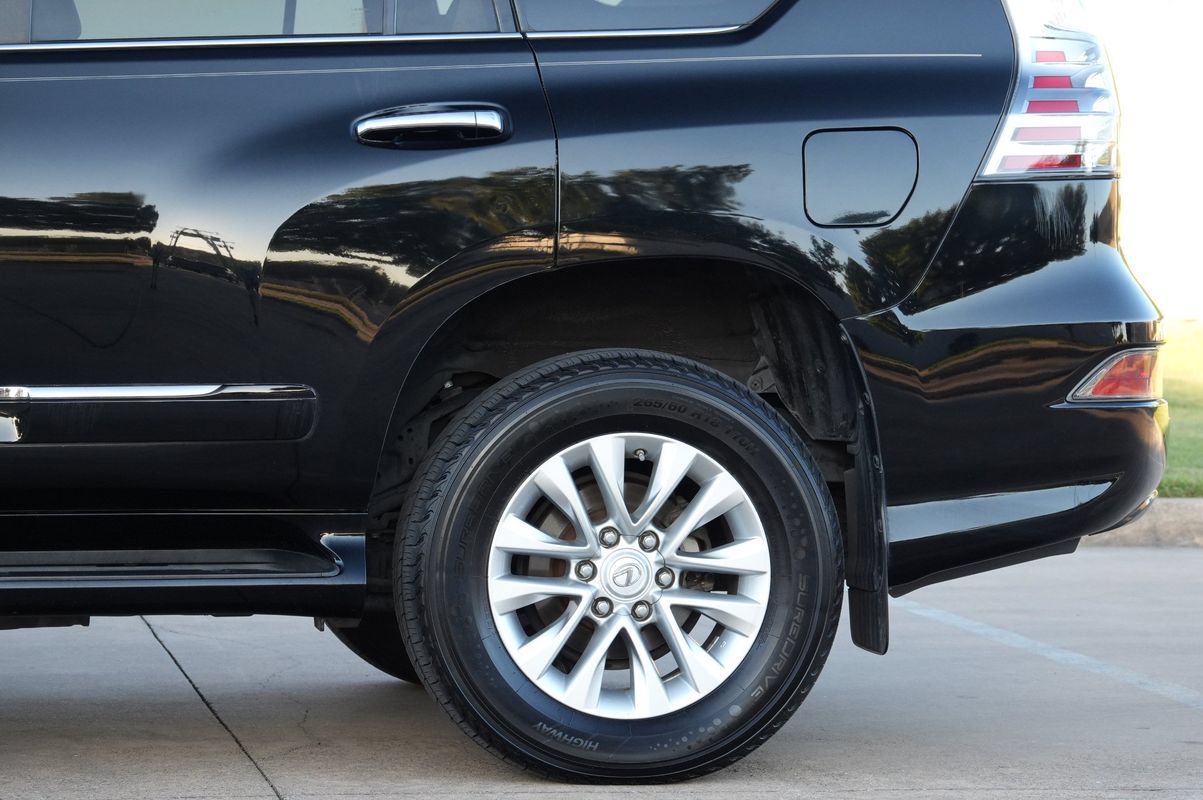 Used 2014 Lexus GX 460 w/ Premium Package AWD/4WD image 27