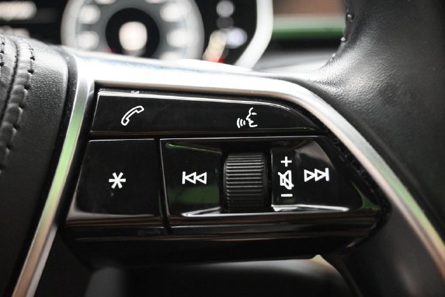 Used 2019 Audi A8 L 3.0T w/ Executive Package AWD/4WD image 21