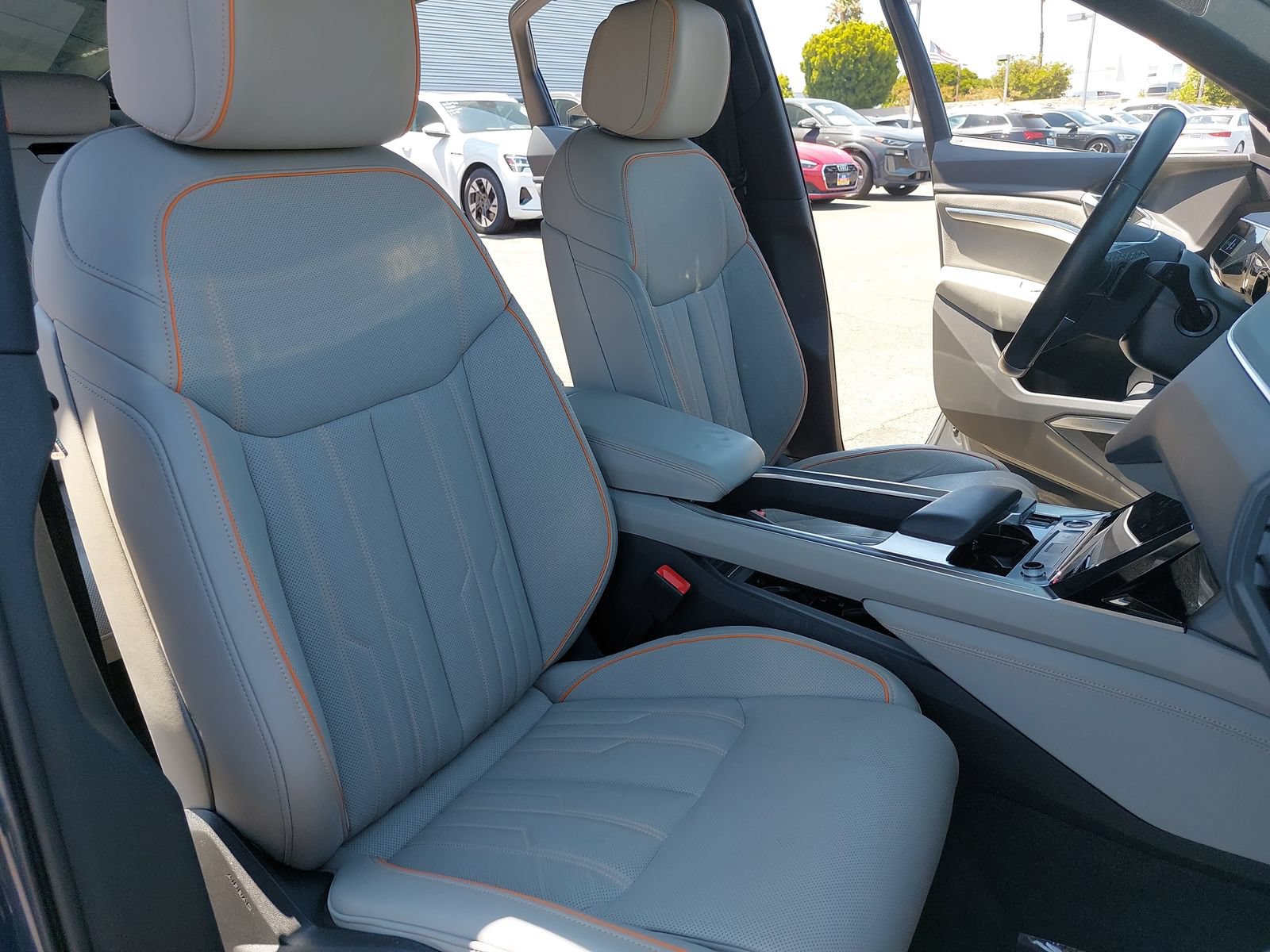 Used 2024 Audi Q8 e-tron Prestige w/ Prestige Package AWD/4WD image 10