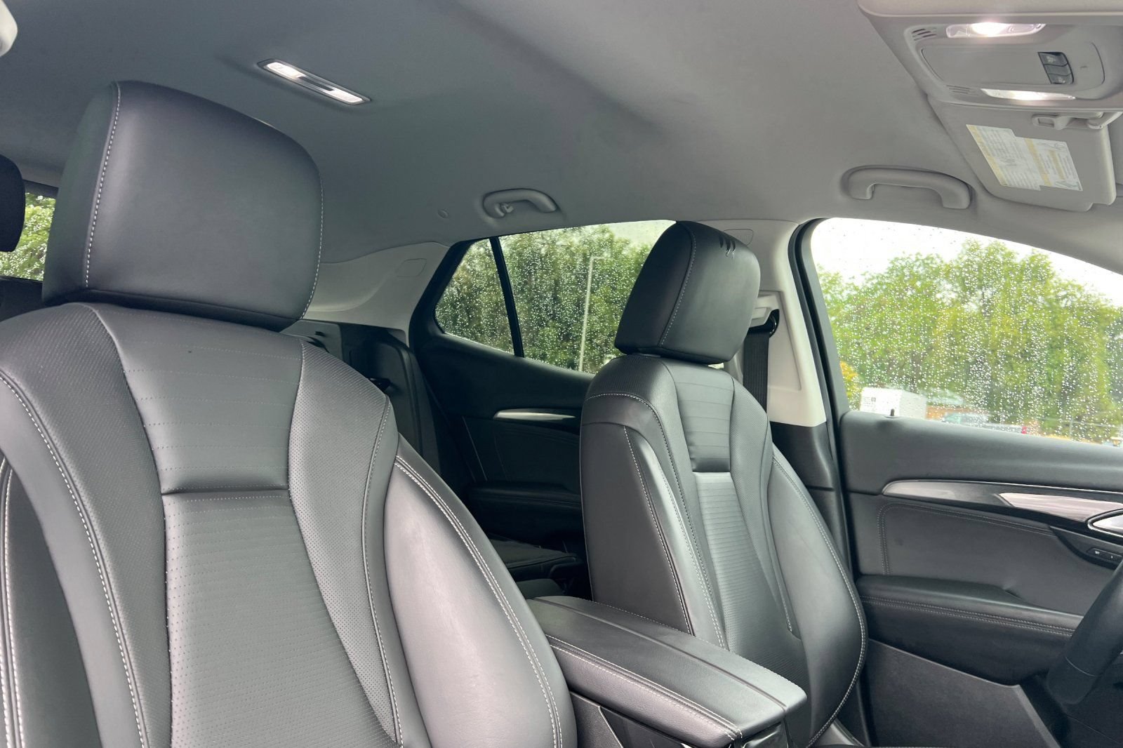 Used 2024 Buick Envision Preferred AWD/4WD image 14