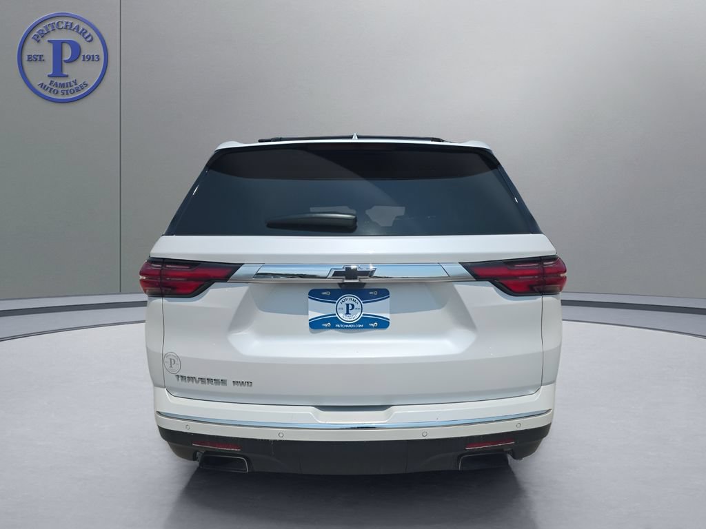 Used 2023 Chevrolet Traverse High Country w/ LPO, Floor Liner Package AWD/4WD image 6