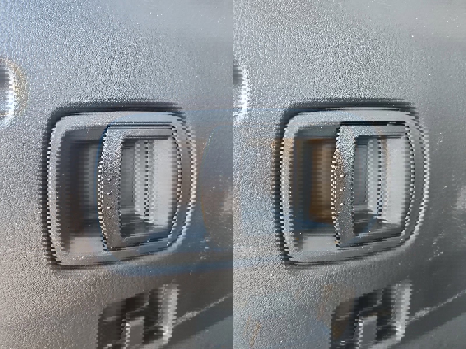 Used 2025 MAZDA CX-50 AWD 2.5 S w/ Cargo Package image 24