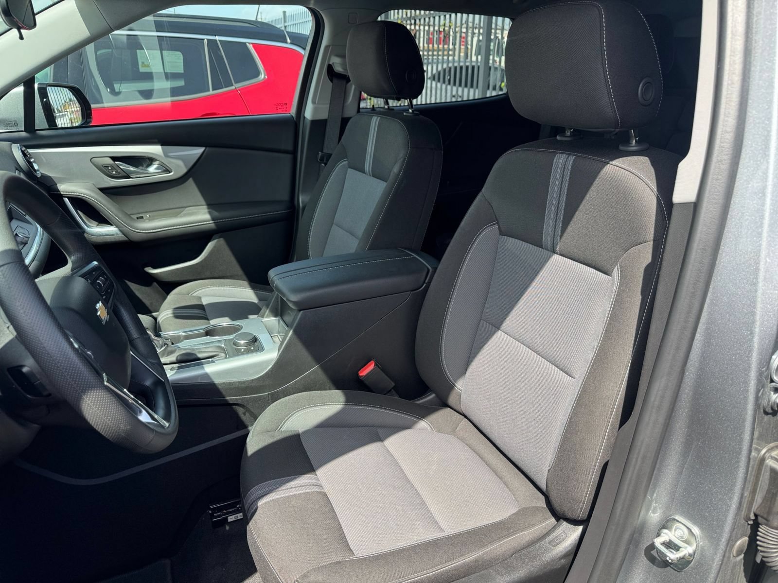 Used 2026 Chevrolet Blazer LT FWD image 34