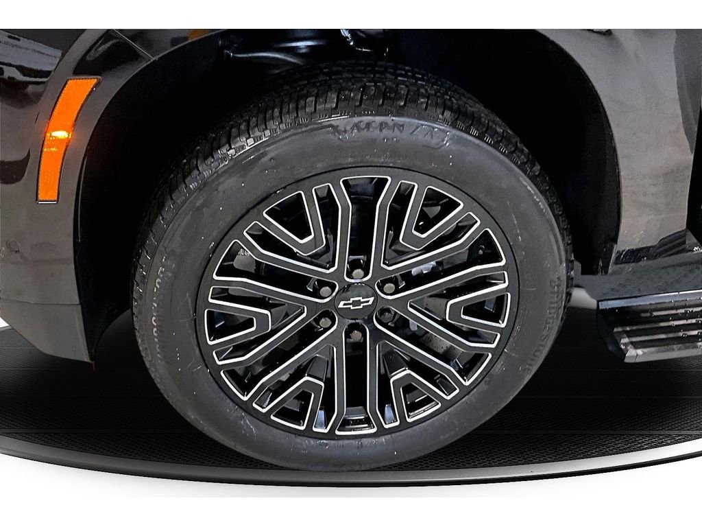 New 2026 Chevrolet Tahoe High Country image 13
