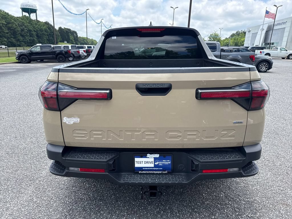 Used 2023 Hyundai Santa Cruz SE AWD/4WD image 6