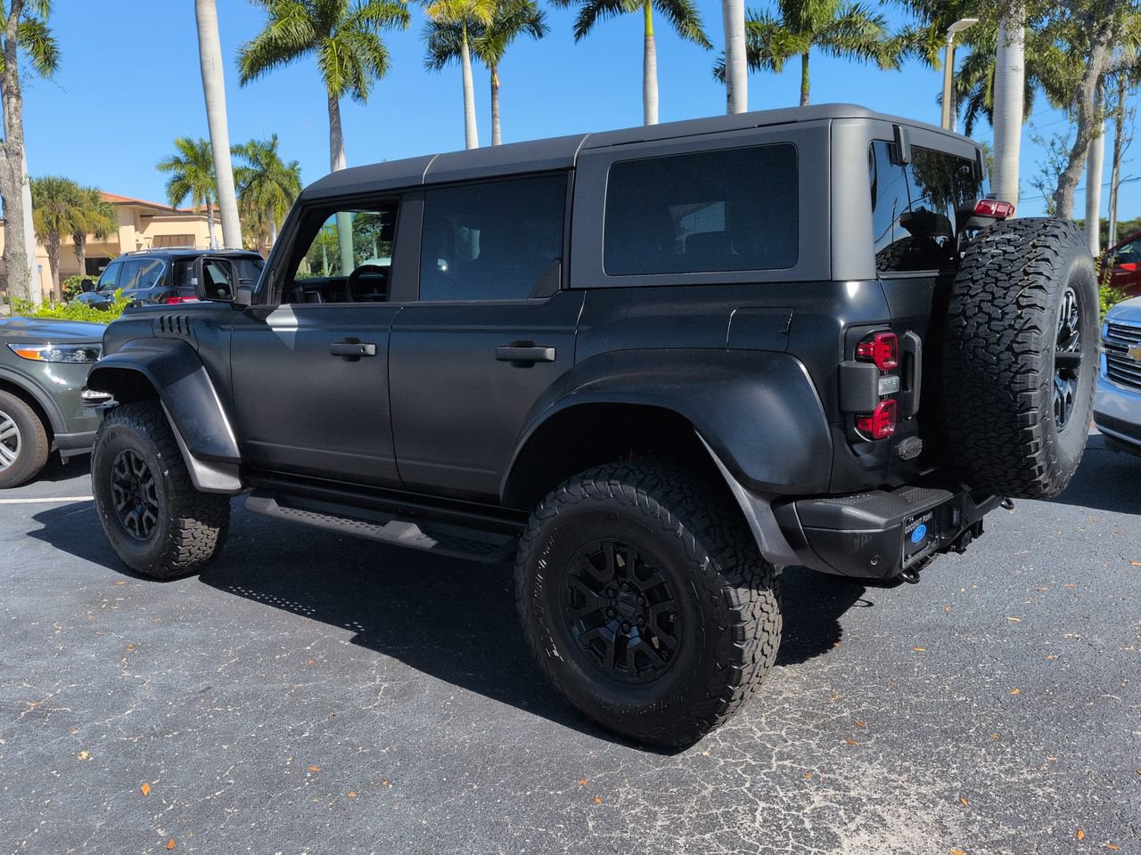 Certified 2024 Ford Bronco Raptor w/ Interior Carbon Fiber Pack 6 AWD/4WD image 6