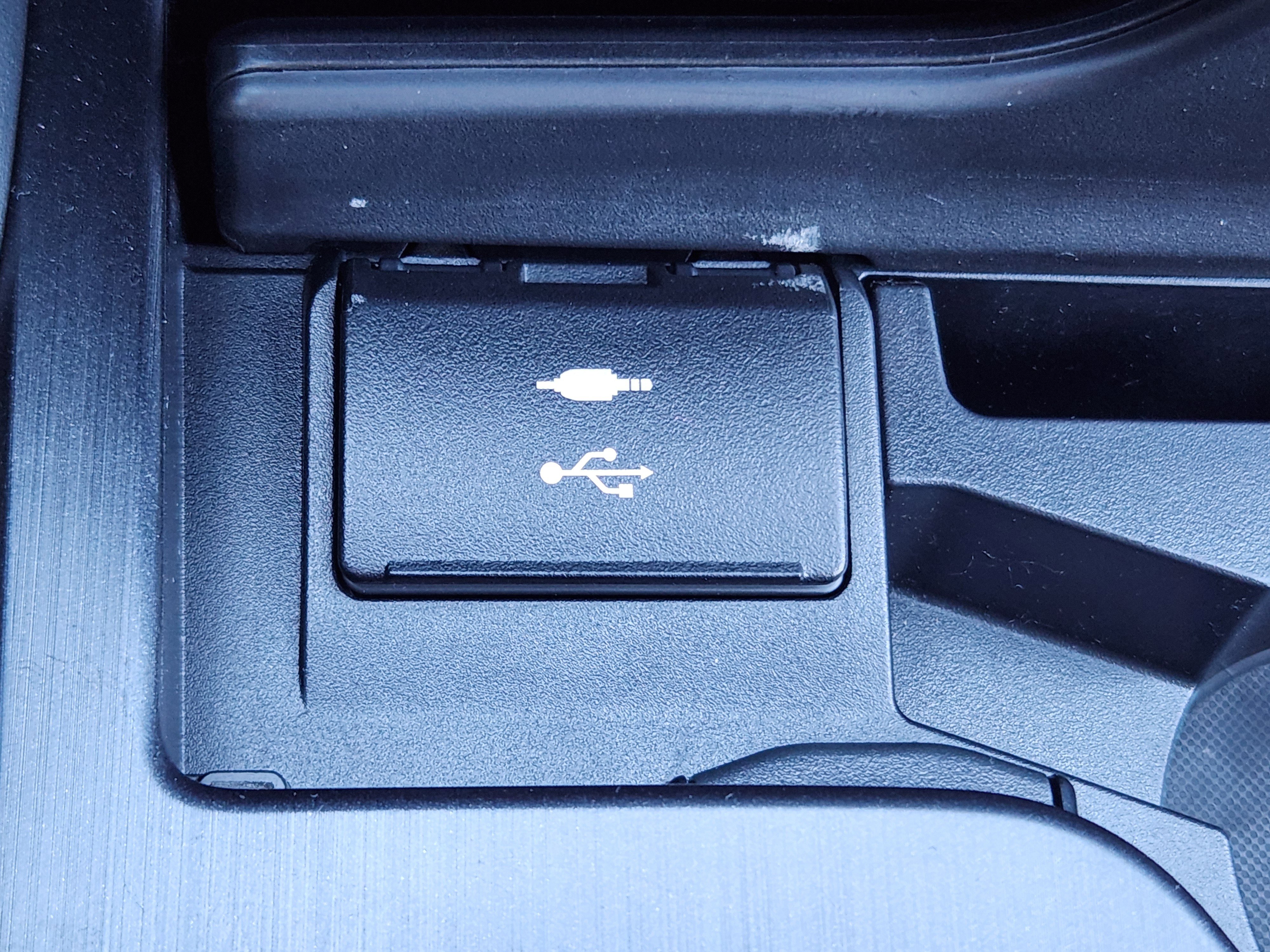 Used 2022 Lexus ES 250 w/ Premium Package image 27