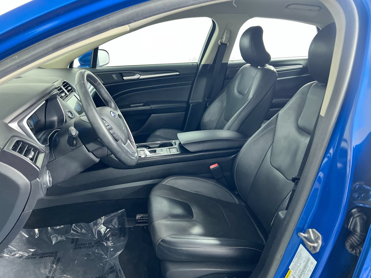 Used 2019 Ford Fusion Energi Titanium FWD image 12