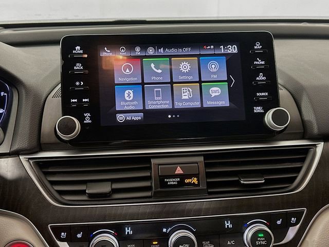 Used 2018 Honda Accord Touring image 15