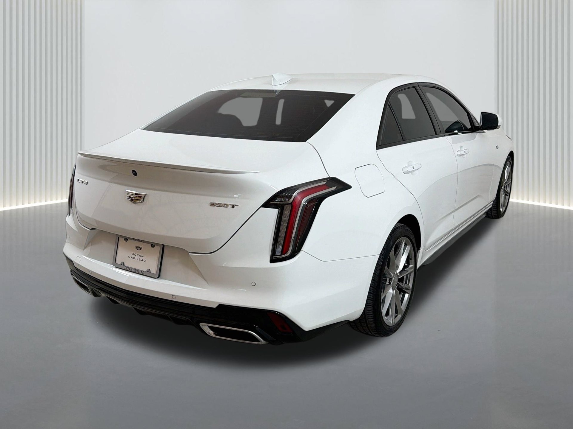 Used 2023 Cadillac CT4 Sport RWD image 6