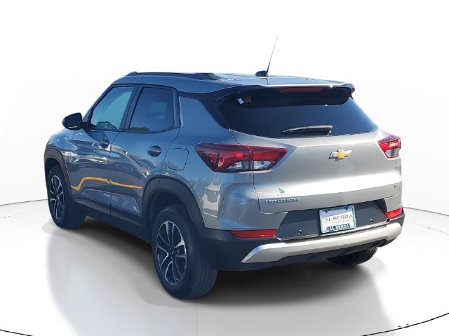 Certified 2024 Chevrolet TrailBlazer LT w/ Convenience Package FWD image 3