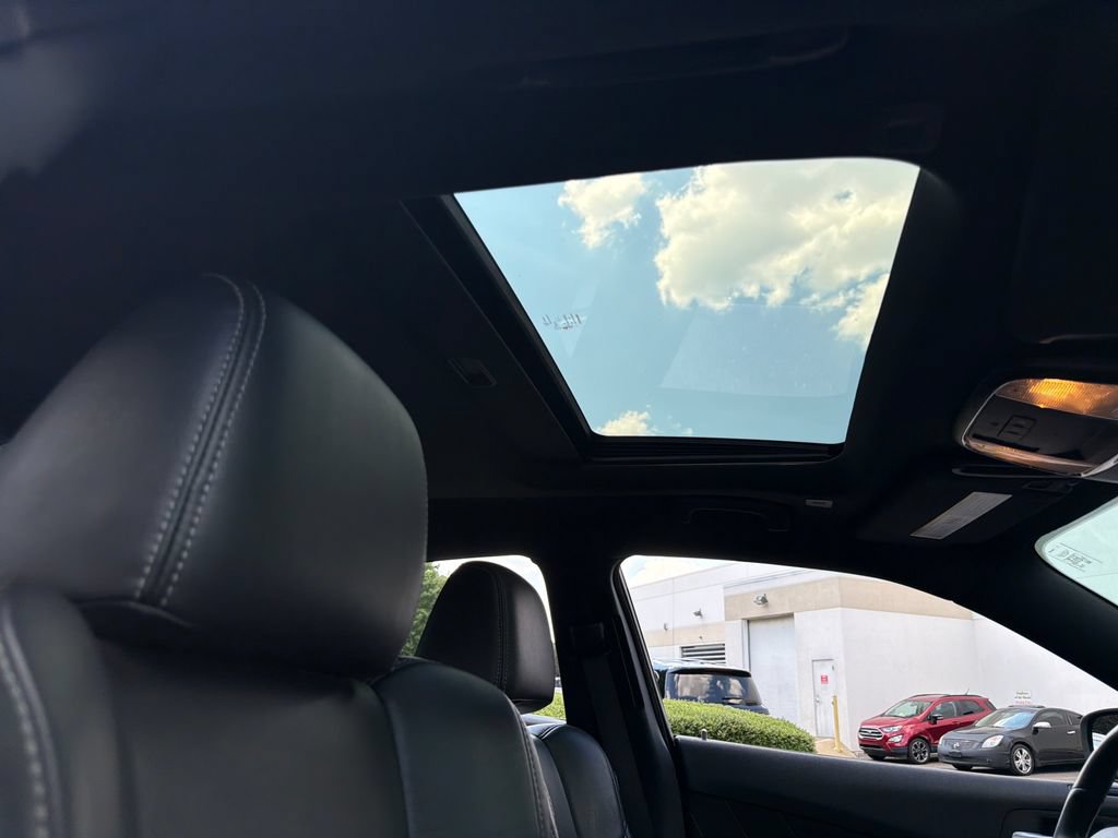 Used 2020 Dodge Charger Scat Pack RWD image 10