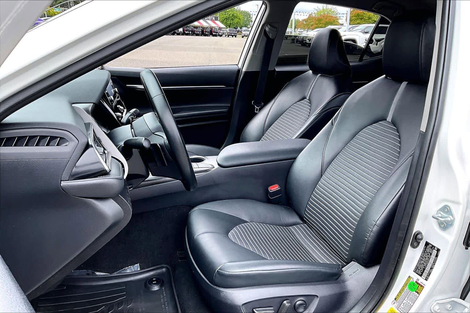 Certified 2023 Toyota Camry SE w/ Convenience Package FWD image 7