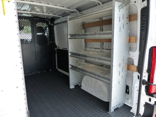 Used 2025 RAM ProMaster 2500 w/ U-Haul Equipment Group FWD image 17