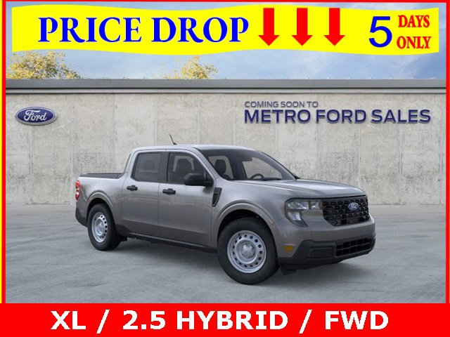 New 2025 Ford Maverick XL
