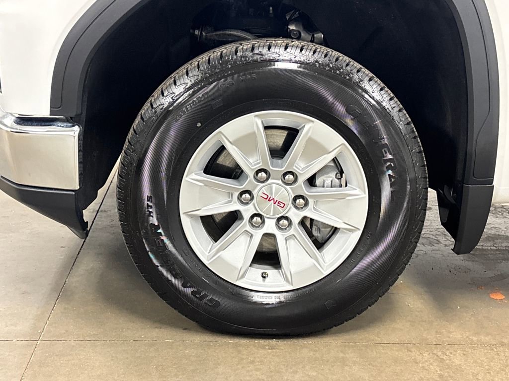 Used 2024 GMC Sierra 1500 Pro w/ Pro Value Package image 9