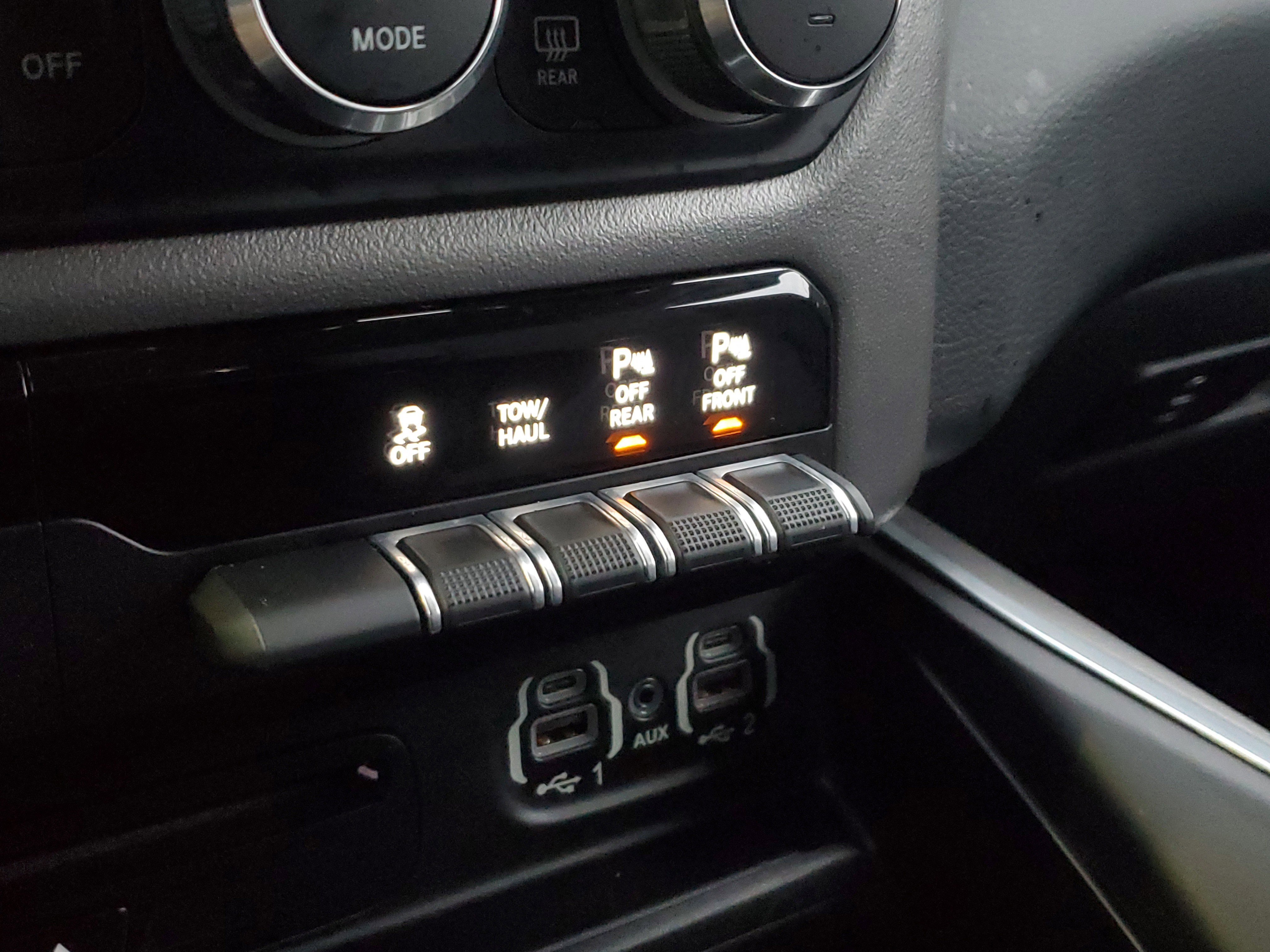 Used 2019 RAM 1500 Big Horn image 29