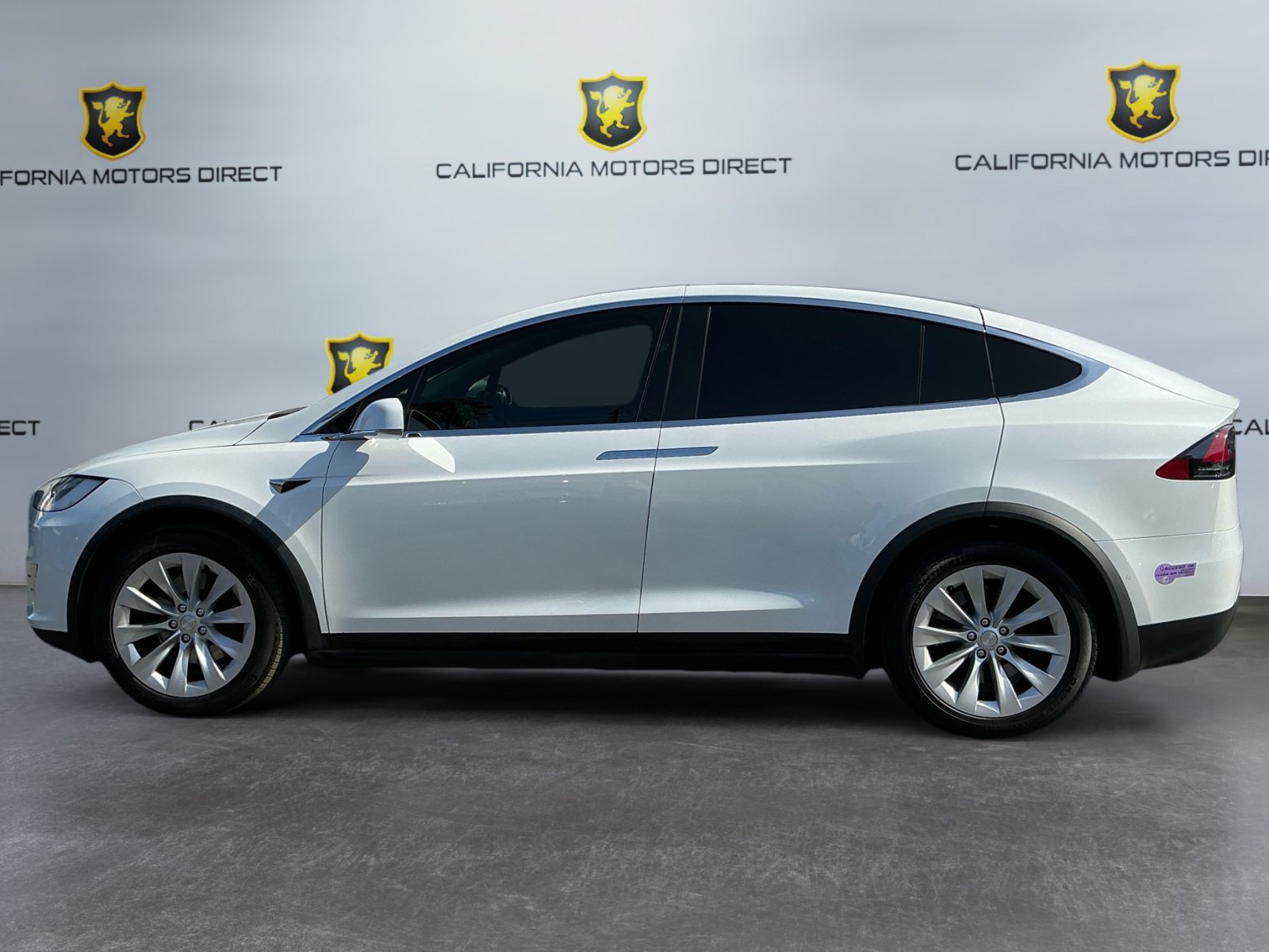 Used 2019 Tesla Model X 75D AWD/4WD image 8