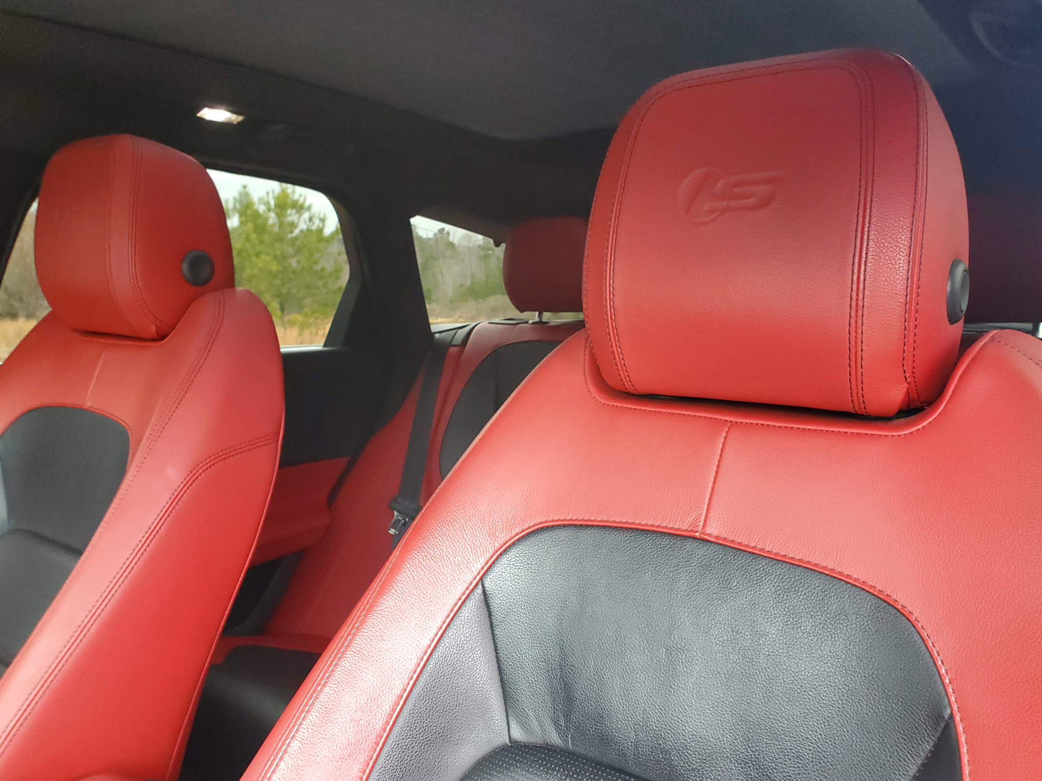 Used 2018 Jaguar XF First Edition image 27