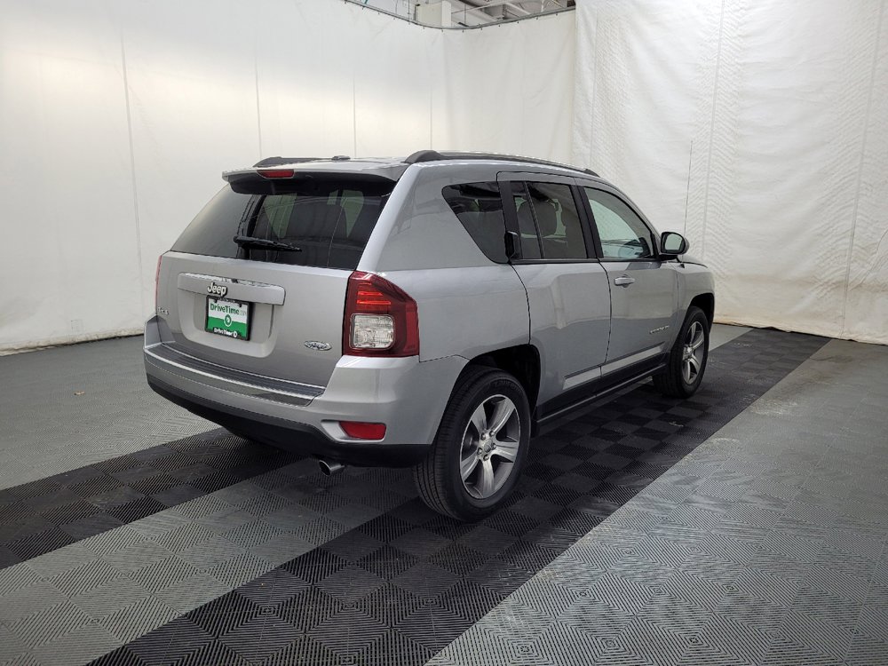 Used 2016 Jeep Compass High Altitude AWD/4WD image 9