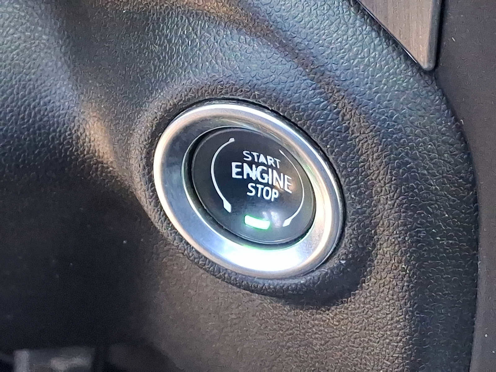 Used 2022 GMC Sierra 2500 Denali w/ Denali Ultimate Package image 27