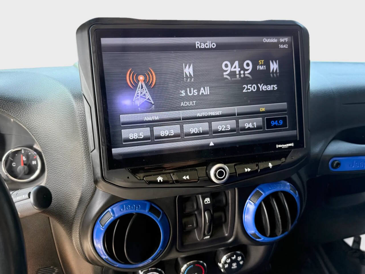 Used 2014 Jeep Wrangler Unlimited Sport w/ Quick Order Package 24S AWD/4WD image 13