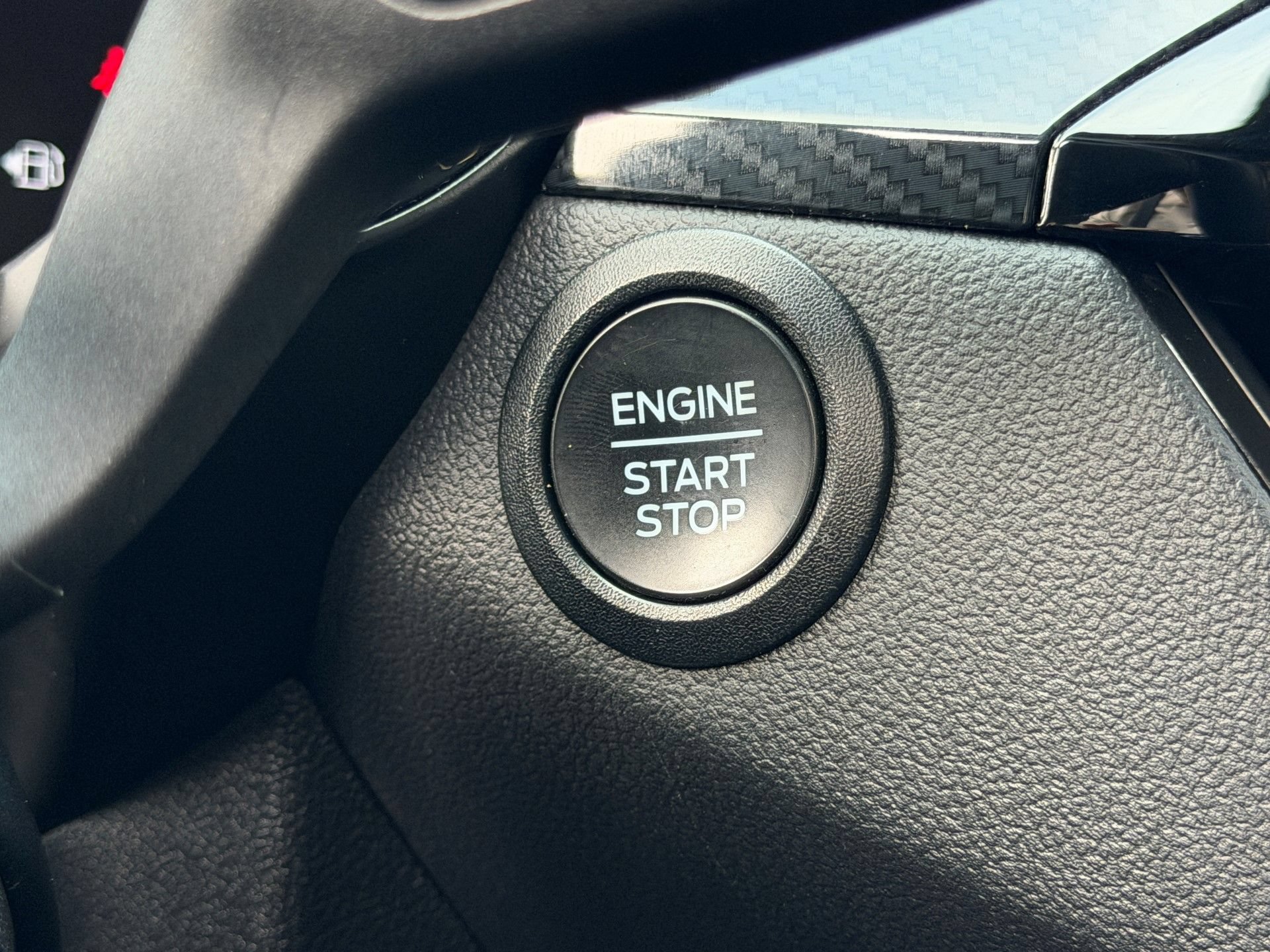 Used 2023 Ford Escape ST-Line Select AWD/4WD image 28