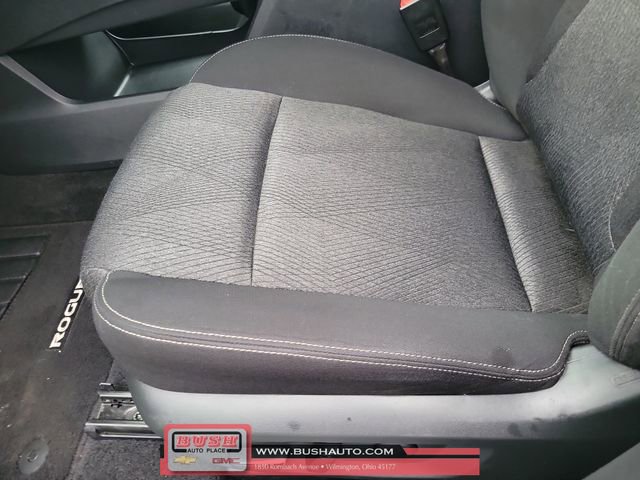 Used 2024 Nissan Rogue SV image 19