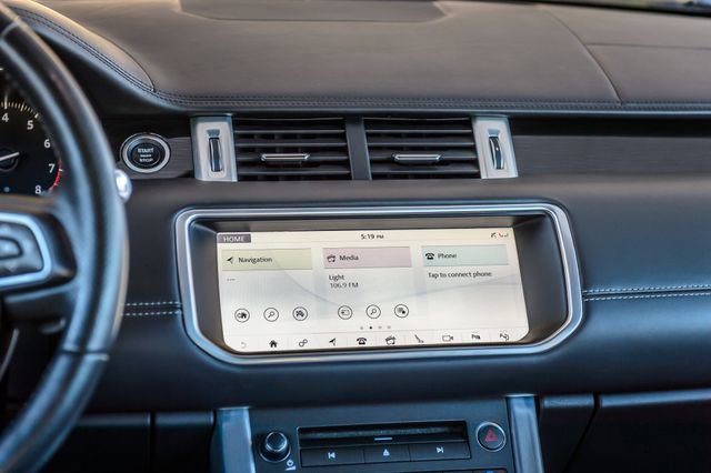 Used 2018 Land Rover Range Rover Evoque HSE Dynamic image 37