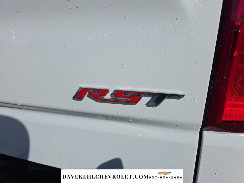 Used 2022 Chevrolet Silverado 1500 RST AWD/4WD image 13