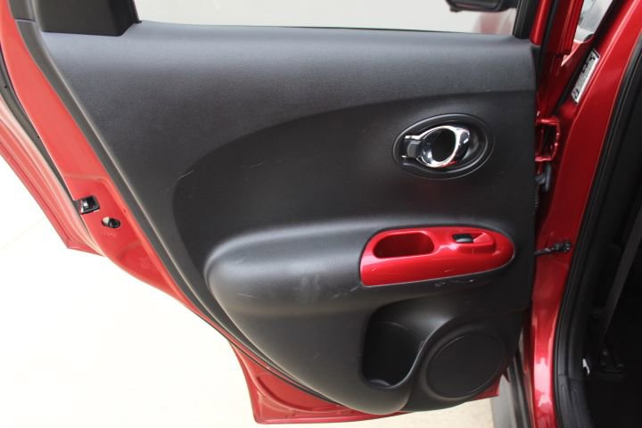 Used 2015 Nissan Juke SL image 29