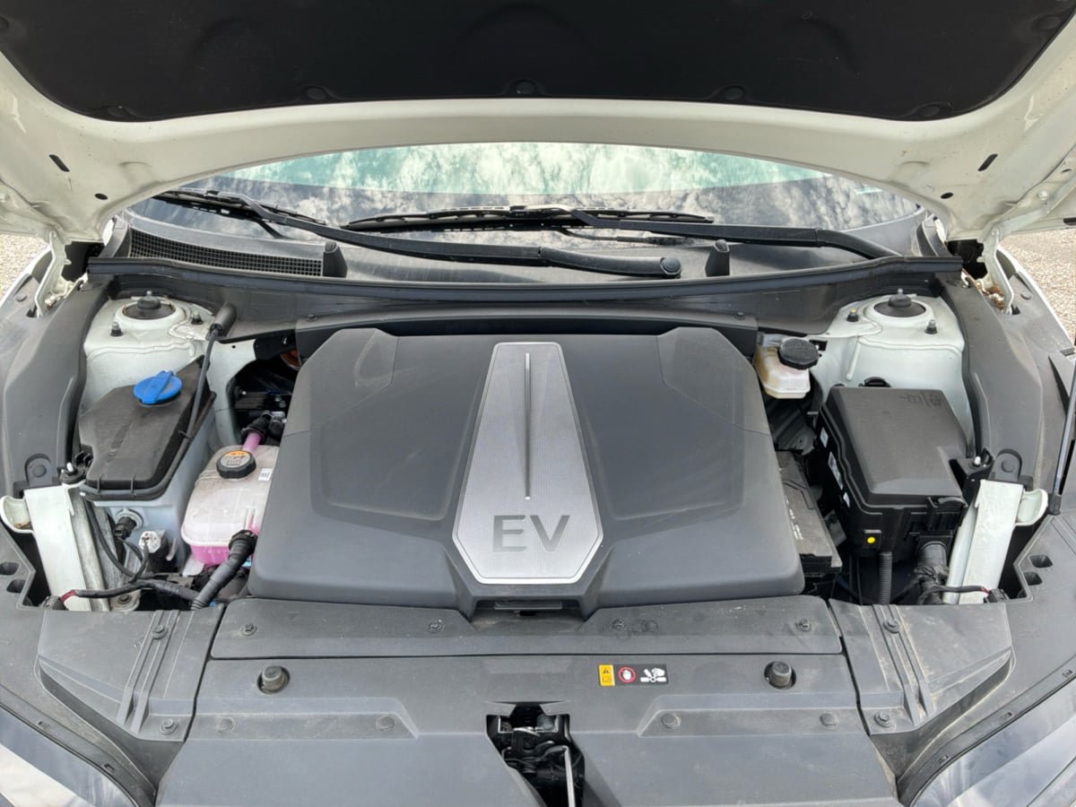 Used 2024 Kia EV6 Wind w/ Wind Technology Package RWD image 22