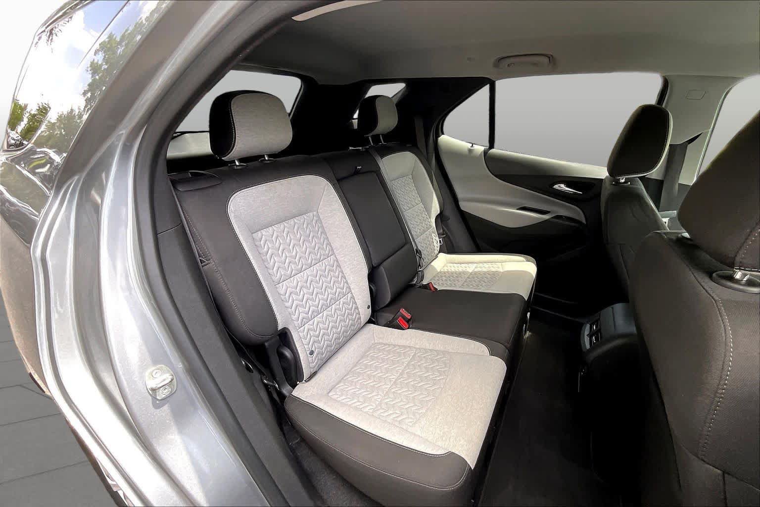 Used 2023 Chevrolet Equinox LS w/ LS Convenience Package FWD image 26