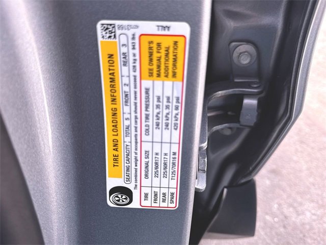 Used 2024 Chevrolet Trax LT w/ Driver Confidence Package image 32