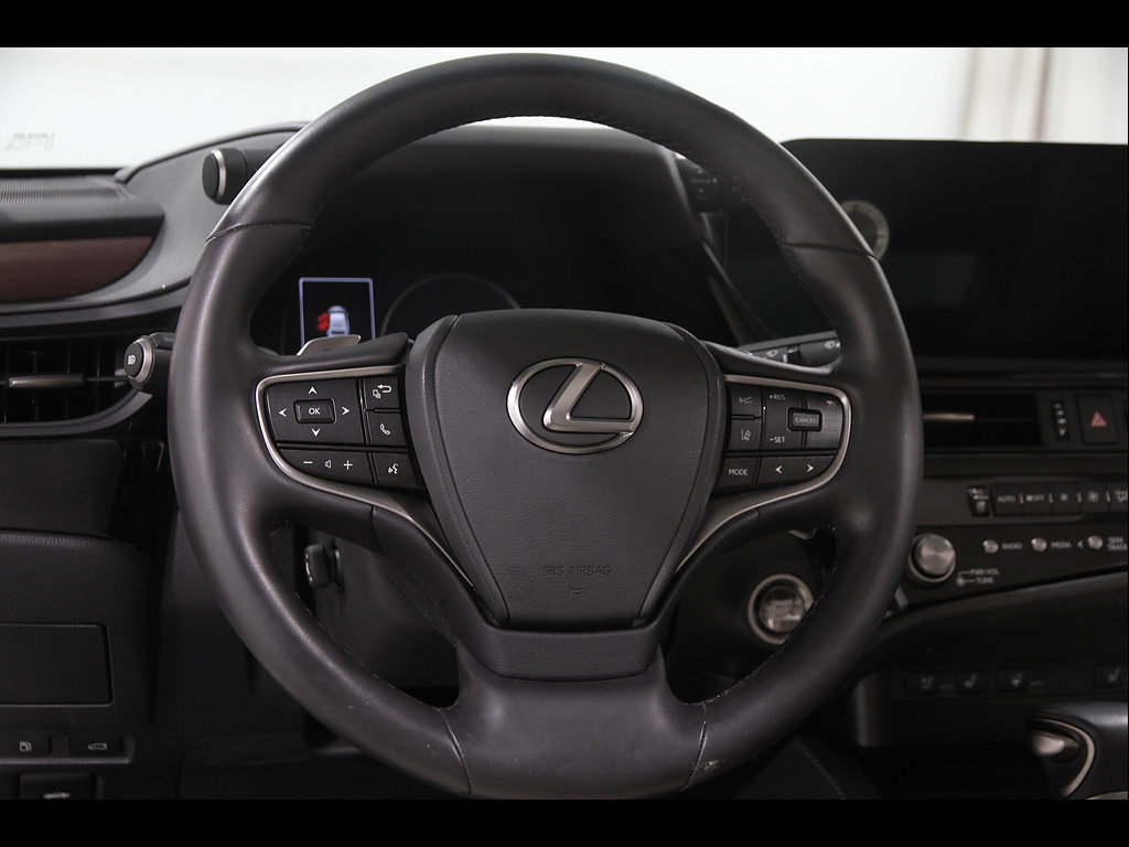 Certified 2025 Lexus ES 350 w/ Premium Package FWD image 7